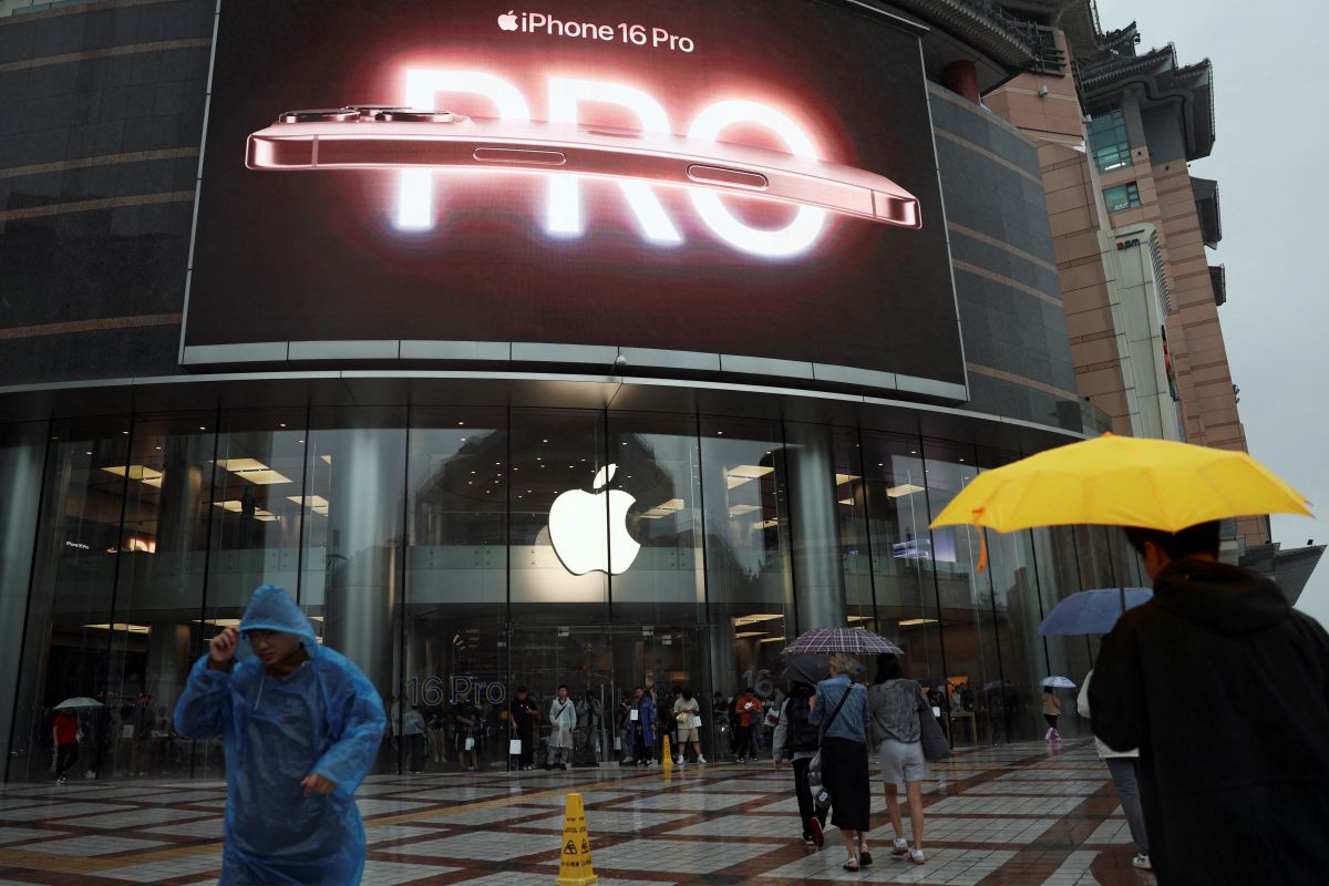 Chinese Sales of Foreign Phone Makers, Including Apple's iPhone, Drop 9.7 Percent in May